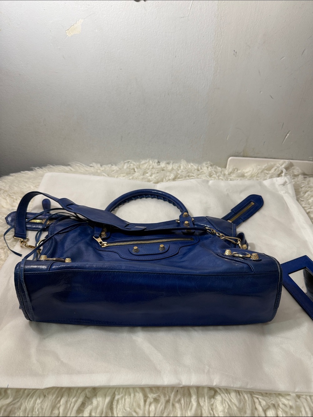 Balenciaga Blue Embossed Lambskin leather motorcycle city bag medium - Picture 9 of 16